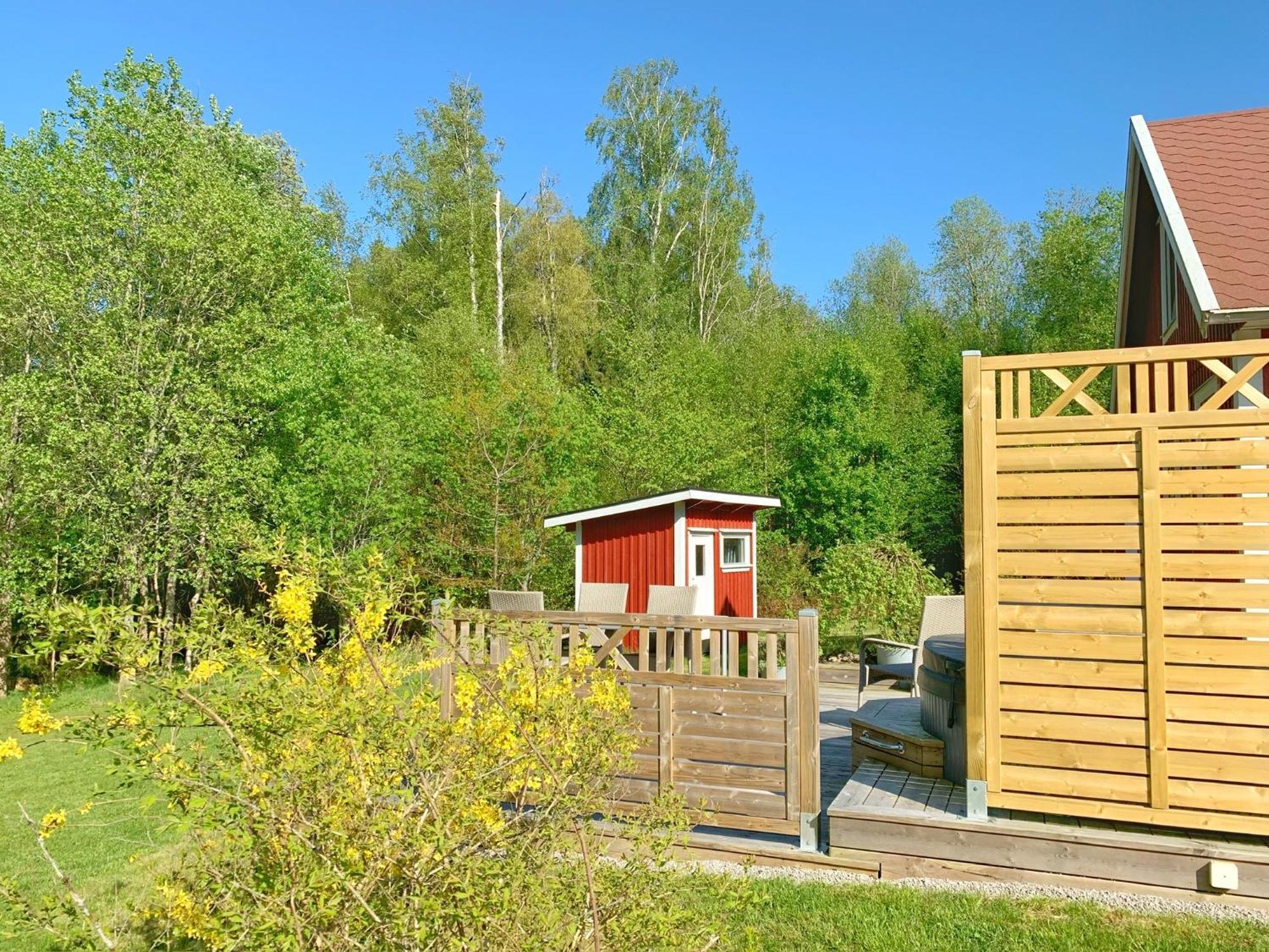 The Blomsholm Cabin - Load Your Electric Car Strömstad Extérieur photo