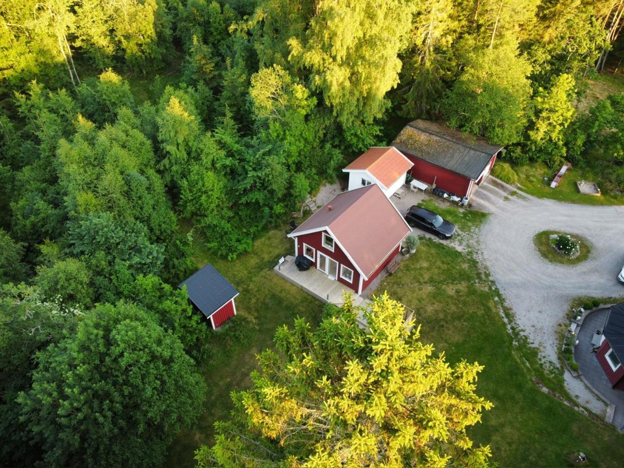 The Blomsholm Cabin - Load Your Electric Car Strömstad Extérieur photo
